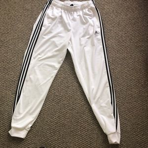 Adidas Joggers white